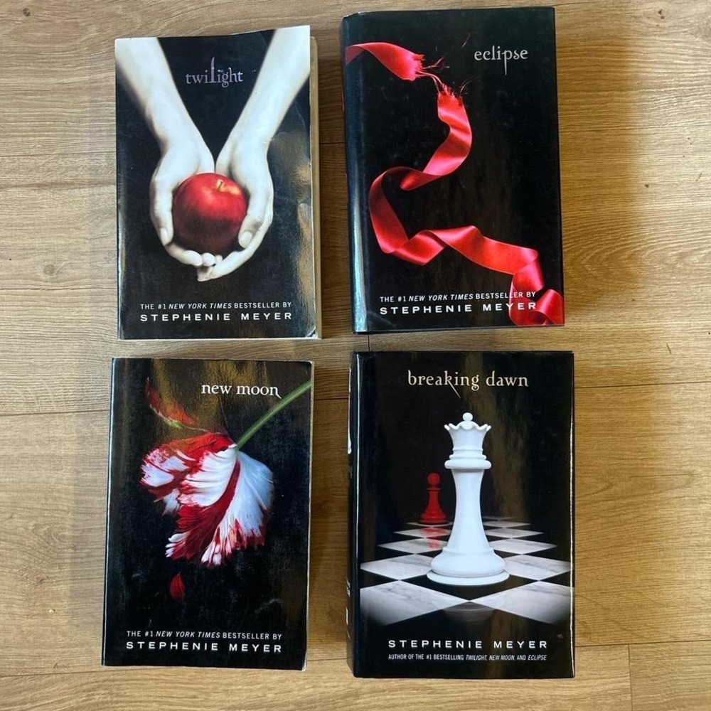 Twilight Saga Full Book Set